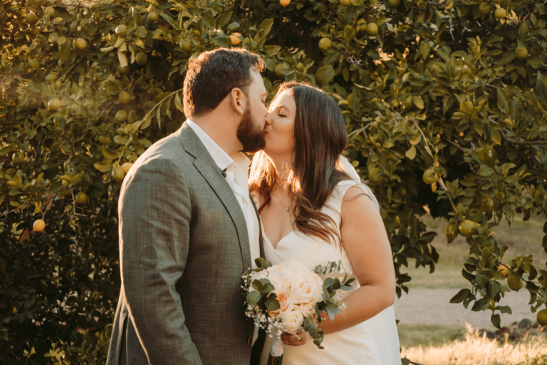 Picture of Why it's important to hire an affordable wedding photographer.